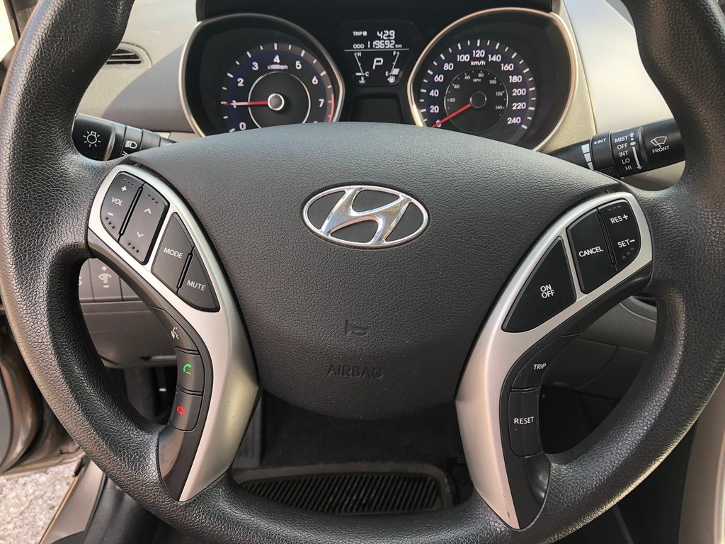 2012 Huyndai Elantra GLS full